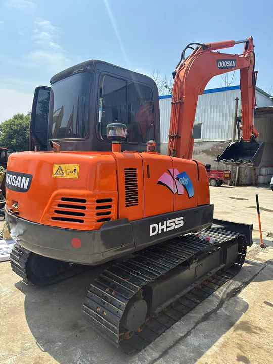 Low Shipping Used Excavator Doosan DH55 Good Condition with Low Hours - Kaivuri: kuva Low Shipping Used Excavator Doosan DH55 Good Condition with Low Hours - Kaivuri Low Shipping Used Excavator Doosan DH55 Good Condition with Low Hours - Kaivuri: kuva Low Shipping Used Excavator Doosan DH55 Good Condition with Low Hours - Kaivuri