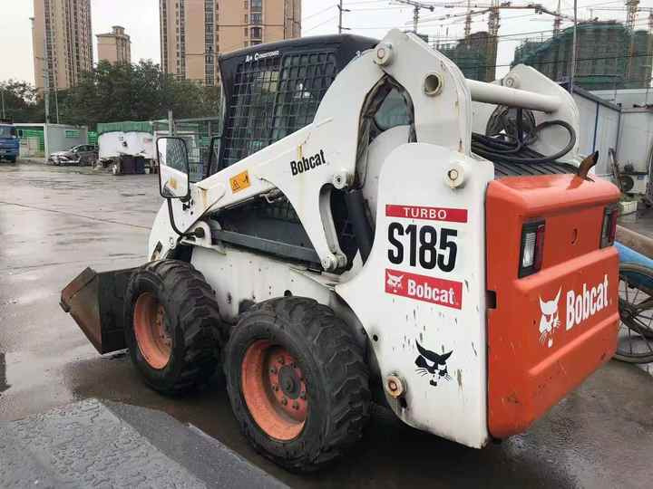 Used Bob Cat Bob Cat S185 Used Mini Skid Steer Wheel Loader Multifunctional Track Loaders Bobcat - Liukuohjattu kuormaaja: kuva Used Bob Cat Bob Cat S185 Used Mini Skid Steer Wheel Loader Multifunctional Track Loaders Bobcat - Liukuohjattu kuormaaja Used Bob Cat Bob Cat S185 Used Mini Skid Steer Wheel Loader Multifunctional Track Loaders Bobcat - Liukuohjattu kuormaaja: kuva Used Bob Cat Bob Cat S185 Used Mini Skid Steer Wheel Loader Multifunctional Track Loaders Bobcat - Liukuohjattu kuormaaja
