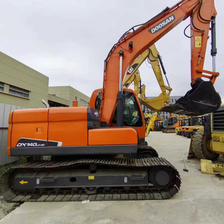 Used Digger DOOSAN DX140 Construction Machinery Construction Digger Used DOOSAN DX140 Cheap Excavator - Telakaivukone: kuva Used Digger DOOSAN DX140 Construction Machinery Construction Digger Used DOOSAN DX140 Cheap Excavator - Telakaivukone Used Digger DOOSAN DX140 Construction Machinery Construction Digger Used DOOSAN DX140 Cheap Excavator - Telakaivukone: kuva Used Digger DOOSAN DX140 Construction Machinery Construction Digger Used DOOSAN DX140 Cheap Excavator - Telakaivukone