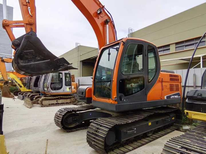 Used Digger DOOSAN DX140 Construction Machinery Construction Digger Used DOOSAN DX140 Cheap Excavator - Telakaivukone: kuva Used Digger DOOSAN DX140 Construction Machinery Construction Digger Used DOOSAN DX140 Cheap Excavator - Telakaivukone Used Digger DOOSAN DX140 Construction Machinery Construction Digger Used DOOSAN DX140 Cheap Excavator - Telakaivukone: kuva Used Digger DOOSAN DX140 Construction Machinery Construction Digger Used DOOSAN DX140 Cheap Excavator - Telakaivukone