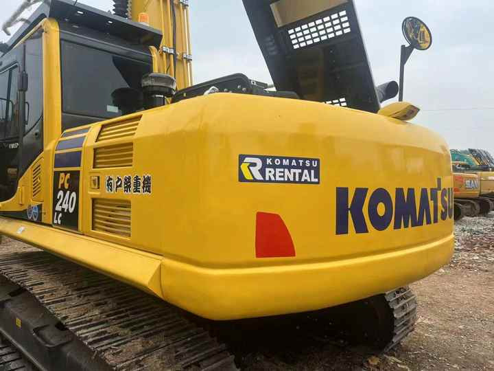 Used Good Quality Japan Original PC240-8 in Good Condition PC240-8 Komatsu - Telakaivukone: kuva Used Good Quality Japan Original PC240-8 in Good Condition PC240-8 Komatsu - Telakaivukone Used Good Quality Japan Original PC240-8 in Good Condition PC240-8 Komatsu - Telakaivukone: kuva Used Good Quality Japan Original PC240-8 in Good Condition PC240-8 Komatsu - Telakaivukone