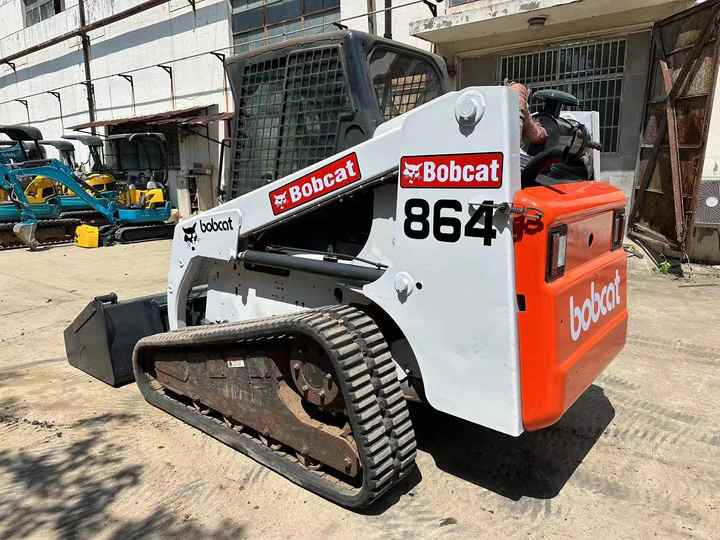 Used Heavy Construction Equipment Crawler bobcat T864 Second Hand Smaller Skid Steers Used Machine for Sale - Liukuohjattu kuormaaja: kuva Used Heavy Construction Equipment Crawler bobcat T864 Second Hand Smaller Skid Steers Used Machine for Sale - Liukuohjattu kuormaaja Used Heavy Construction Equipment Crawler bobcat T864 Second Hand Smaller Skid Steers Used Machine for Sale - Liukuohjattu kuormaaja: kuva Used Heavy Construction Equipment Crawler bobcat T864 Second Hand Smaller Skid Steers Used Machine for Sale - Liukuohjattu kuormaaja