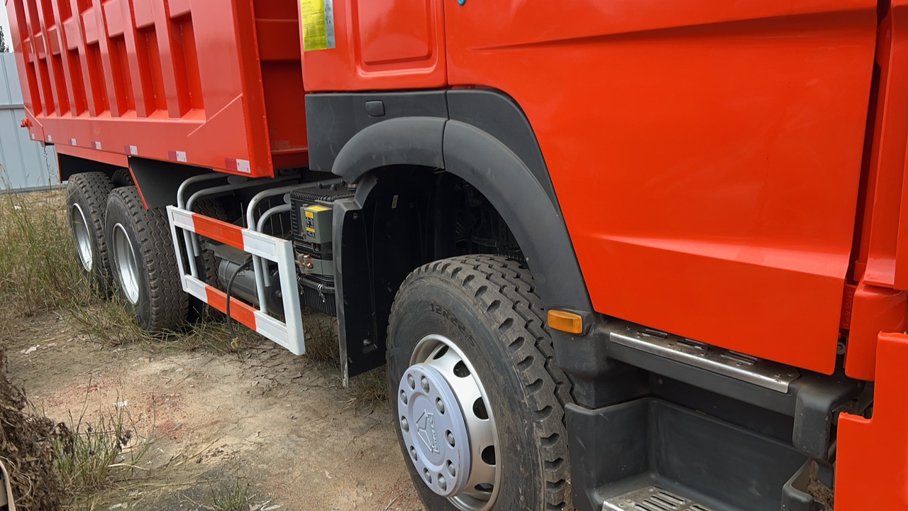 Howo 6*4 - Kippiauto kuorma-auto: kuva howo 6*4 - Kippiauto kuorma-auto Howo 6*4 - Kippiauto kuorma-auto: kuva howo 6*4 - Kippiauto kuorma-auto
