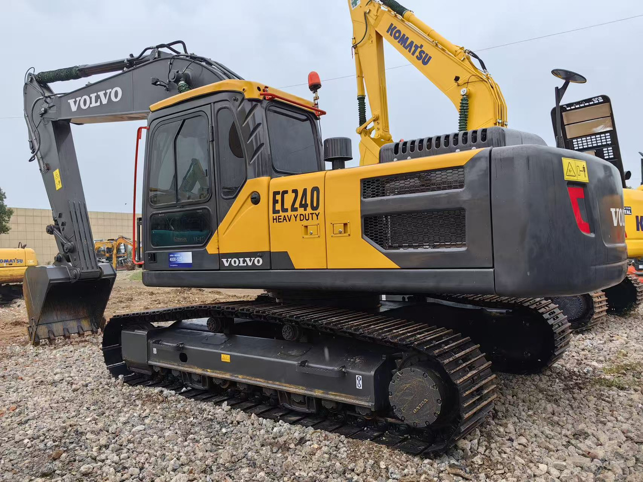 Volvo ec240 - Telakaivukone: kuva volvo ec240 - Telakaivukone Volvo ec240 - Telakaivukone: kuva volvo ec240 - Telakaivukone