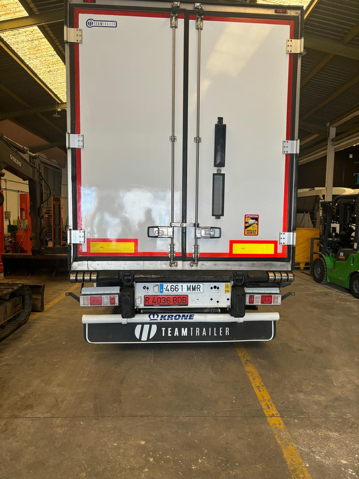 SCANIA S500 - Refrigeraattori kuorma-auto: kuva SCANIA S500 - Refrigeraattori kuorma-auto SCANIA S500 - Refrigeraattori kuorma-auto: kuva SCANIA S500 - Refrigeraattori kuorma-auto