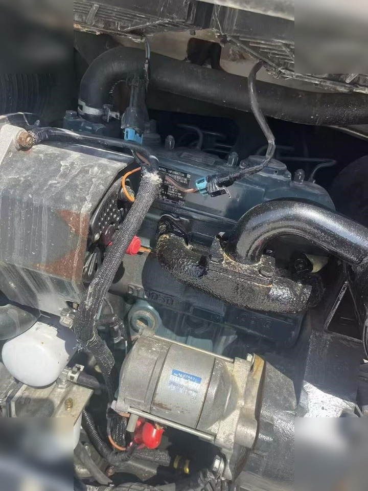 BOBCAT S70 - Liukuohjattu kuormaaja: kuva BOBCAT S70 - Liukuohjattu kuormaaja BOBCAT S70 - Liukuohjattu kuormaaja: kuva BOBCAT S70 - Liukuohjattu kuormaaja