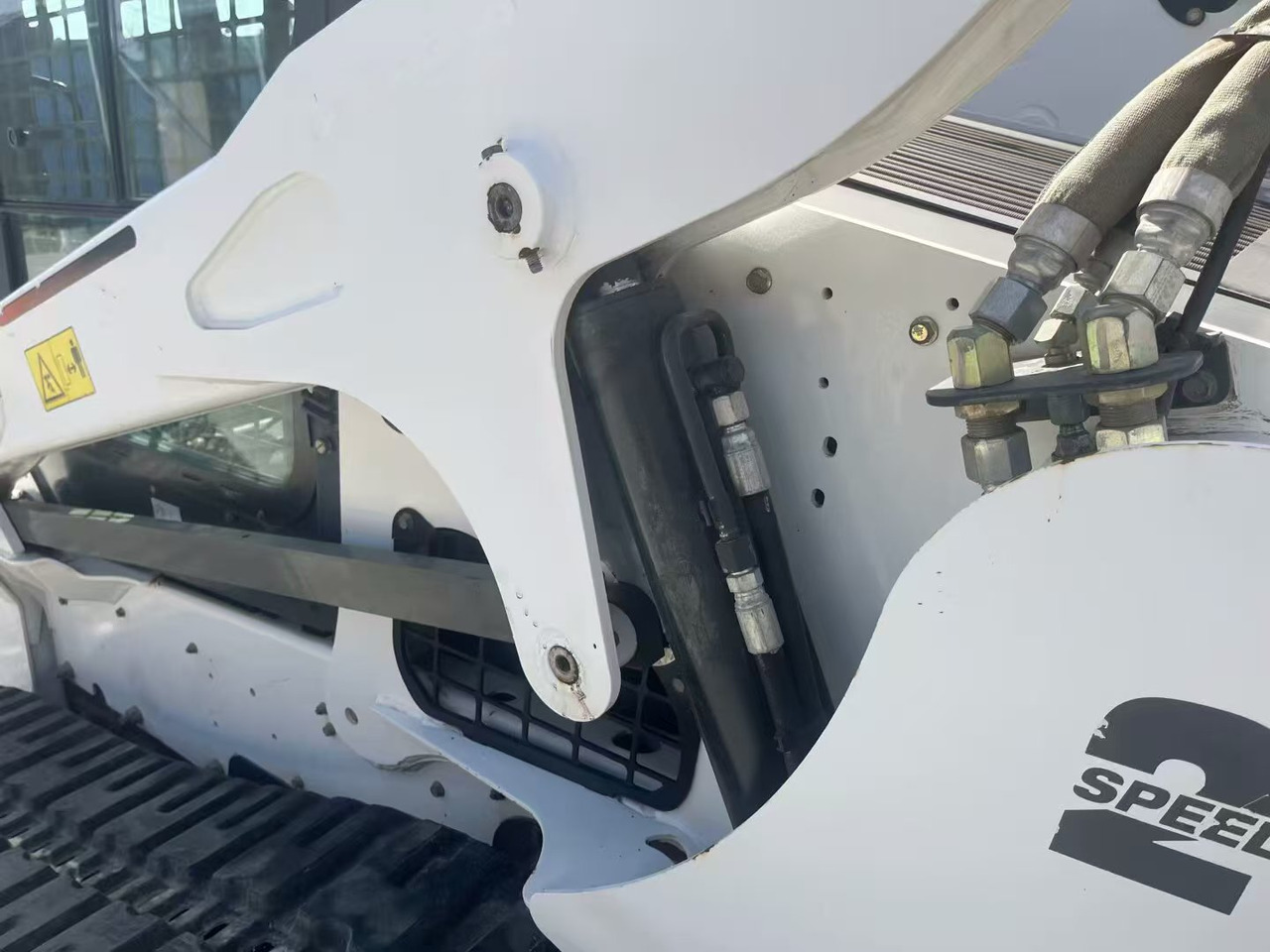 BOBCAT T770 - Liukuohjattu telakuormaaja: kuva BOBCAT T770 - Liukuohjattu telakuormaaja BOBCAT T770 - Liukuohjattu telakuormaaja: kuva BOBCAT T770 - Liukuohjattu telakuormaaja