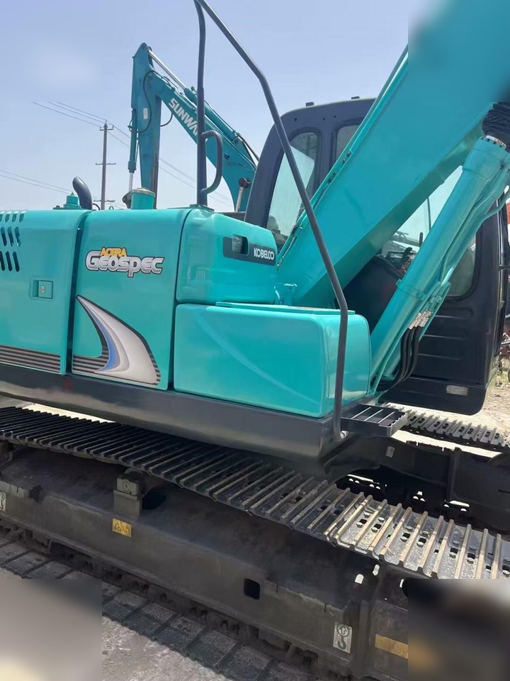KOBELCO SK130 LC - Telakaivukone: kuva KOBELCO SK130 LC - Telakaivukone KOBELCO SK130 LC - Telakaivukone: kuva KOBELCO SK130 LC - Telakaivukone