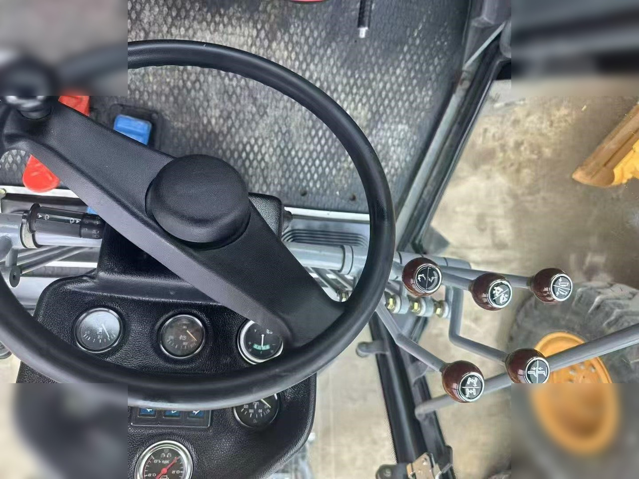 XCMG GR2153 - Tiehöylä: kuva XCMG GR2153 - Tiehöylä XCMG GR2153 - Tiehöylä: kuva XCMG GR2153 - Tiehöylä