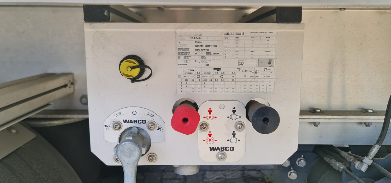 FGS BE-Linear - Refrigeraattori perävaunu: kuva FGS BE-Linear - Refrigeraattori perävaunu FGS BE-Linear - Refrigeraattori perävaunu: kuva FGS BE-Linear - Refrigeraattori perävaunu