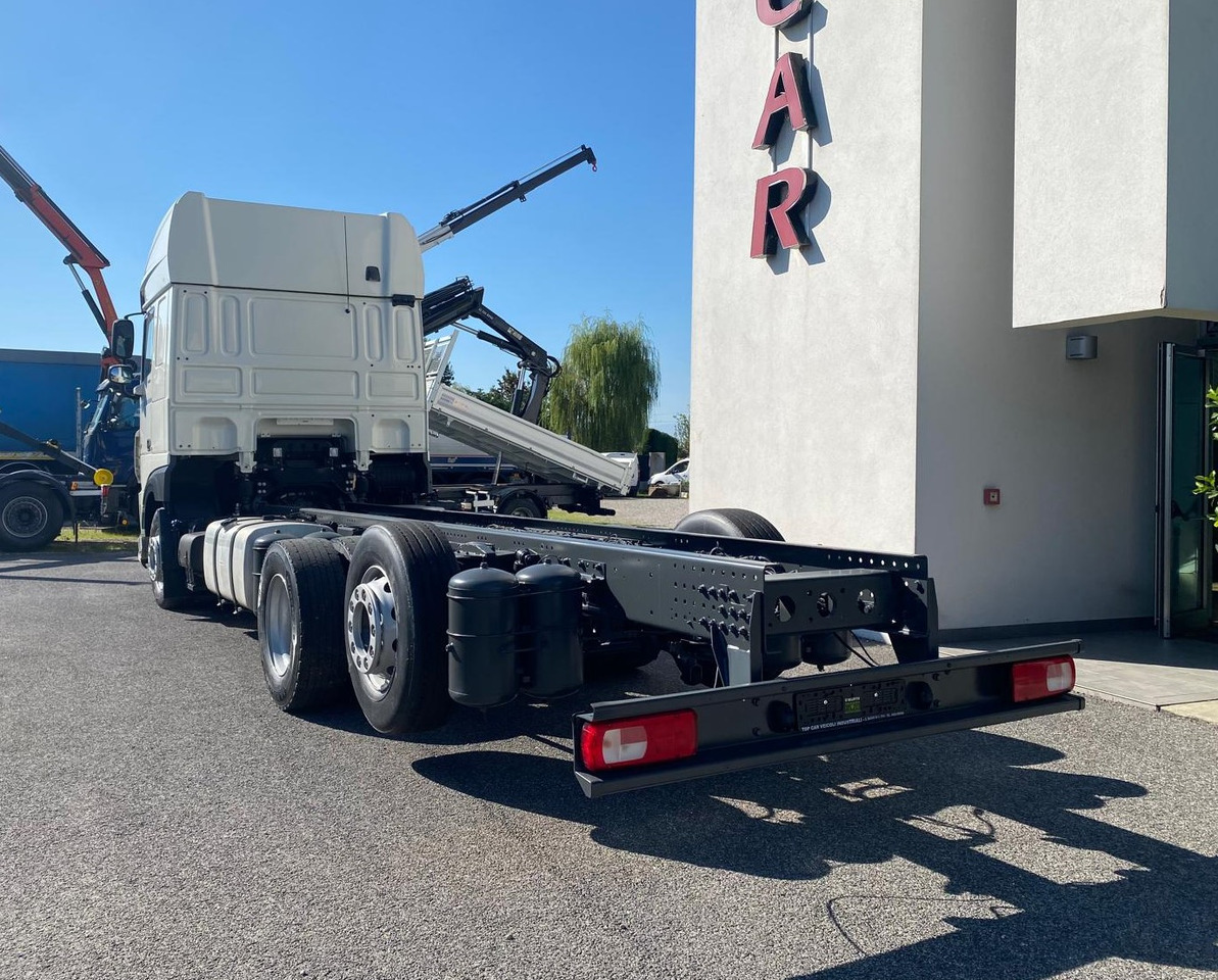 DAF XF 480 - Kuorma-auto alusta: kuva DAF XF 480 - Kuorma-auto alusta DAF XF 480 - Kuorma-auto alusta: kuva DAF XF 480 - Kuorma-auto alusta
