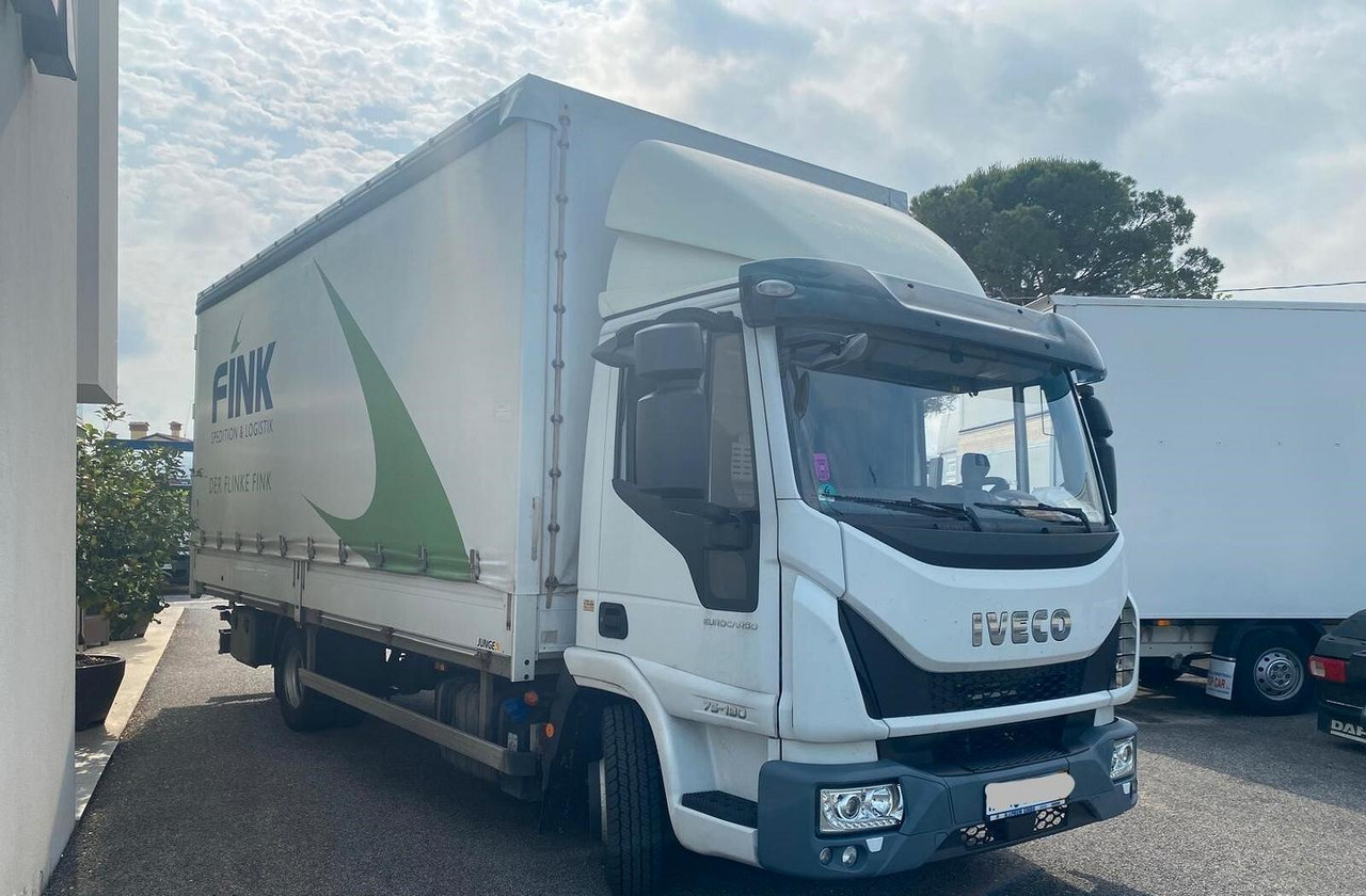 IVECO EUROCARGO 75E19 EURO 6 2018 - Pressukapelli kuorma-auto: kuva  IVECO EUROCARGO 75E19 EURO 6 2018 - Pressukapelli kuorma-auto IVECO EUROCARGO 75E19 EURO 6 2018 - Pressukapelli kuorma-auto: kuva  IVECO EUROCARGO 75E19 EURO 6 2018 - Pressukapelli kuorma-auto