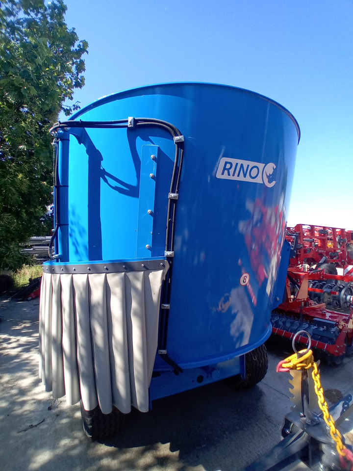 EUROMILK RINO FX 800 - Seosrehuvaunu: kuva EUROMILK RINO FX 800 - Seosrehuvaunu EUROMILK RINO FX 800 - Seosrehuvaunu: kuva EUROMILK RINO FX 800 - Seosrehuvaunu