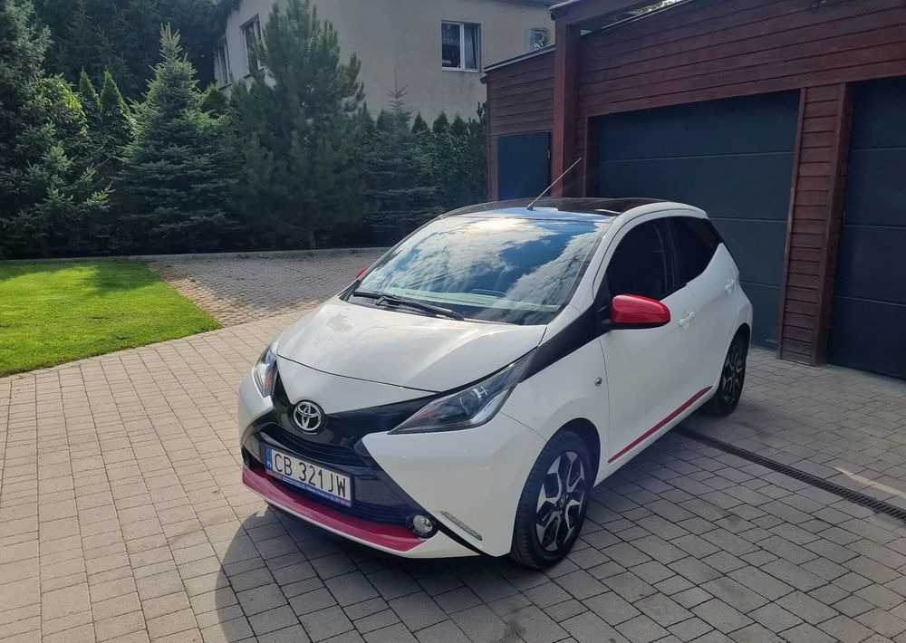 Toyota Aygo 1.0 VVT-i Sprint EU6 - Henkilöauto: kuva Toyota Aygo 1.0 VVT-i Sprint EU6 - Henkilöauto Toyota Aygo 1.0 VVT-i Sprint EU6 - Henkilöauto: kuva Toyota Aygo 1.0 VVT-i Sprint EU6 - Henkilöauto