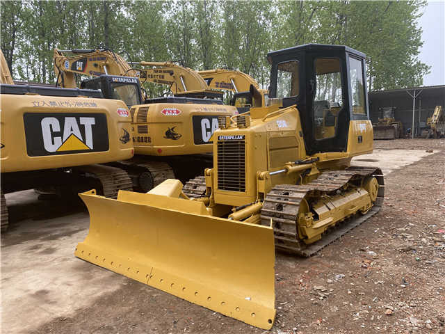 Caterpillar Used D5 Bulldozer , CAT D5g D5h D5k with Ripper , CAT D4h D5h D6h D7h - Puskutraktori: kuva Caterpillar Used D5 Bulldozer , CAT D5g D5h D5k with Ripper , CAT D4h D5h D6h D7h - Puskutraktori Caterpillar Used D5 Bulldozer , CAT D5g D5h D5k with Ripper , CAT D4h D5h D6h D7h - Puskutraktori: kuva Caterpillar Used D5 Bulldozer , CAT D5g D5h D5k with Ripper , CAT D4h D5h D6h D7h - Puskutraktori