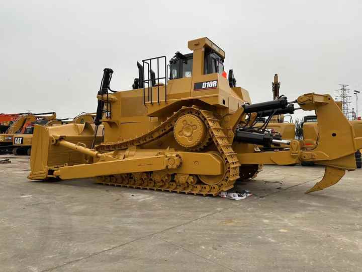 USED ORIGINAL CAT D10r Large Bulldozer for Sale Spot Cat D10 Bulldozer Cat D5 D6 D7 D10 Bulldozer in China - Puskutraktori: kuva USED ORIGINAL CAT D10r Large Bulldozer for Sale Spot Cat D10 Bulldozer Cat D5 D6 D7 D10 Bulldozer in China - Puskutraktori USED ORIGINAL CAT D10r Large Bulldozer for Sale Spot Cat D10 Bulldozer Cat D5 D6 D7 D10 Bulldozer in China - Puskutraktori: kuva USED ORIGINAL CAT D10r Large Bulldozer for Sale Spot Cat D10 Bulldozer Cat D5 D6 D7 D10 Bulldozer in China - Puskutraktori