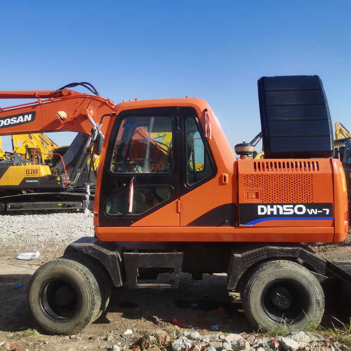 Used Digger Doosan Dh150w-7 Construction Machinery Construction Digger Used Doosan Dh150w-7 Cheap Excavator - Pyöräalustainen kaivinkone: kuva Used Digger Doosan Dh150w-7 Construction Machinery Construction Digger Used Doosan Dh150w-7 Cheap Excavator - Pyöräalustainen kaivinkone Used Digger Doosan Dh150w-7 Construction Machinery Construction Digger Used Doosan Dh150w-7 Cheap Excavator - Pyöräalustainen kaivinkone: kuva Used Digger Doosan Dh150w-7 Construction Machinery Construction Digger Used Doosan Dh150w-7 Cheap Excavator - Pyöräalustainen kaivinkone