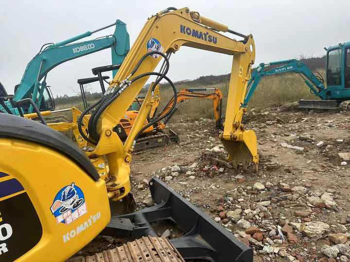 Telakaivukone Used Excavators Japan Komatsu PC40mr Second Hand Excavator for Sale [ Copy ]: kuva Telakaivukone Used Excavators Japan Komatsu PC40mr Second Hand Excavator for Sale [ Copy ]