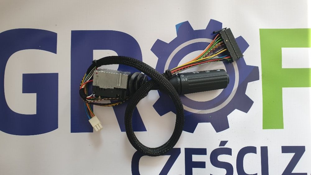 Varaosat - Maatalouskoneet Przełącznik wielofunkcyjny Deutz-Fahr , Same , Lamborghini: kuva Varaosat - Maatalouskoneet Przełącznik wielofunkcyjny Deutz-Fahr , Same , Lamborghini