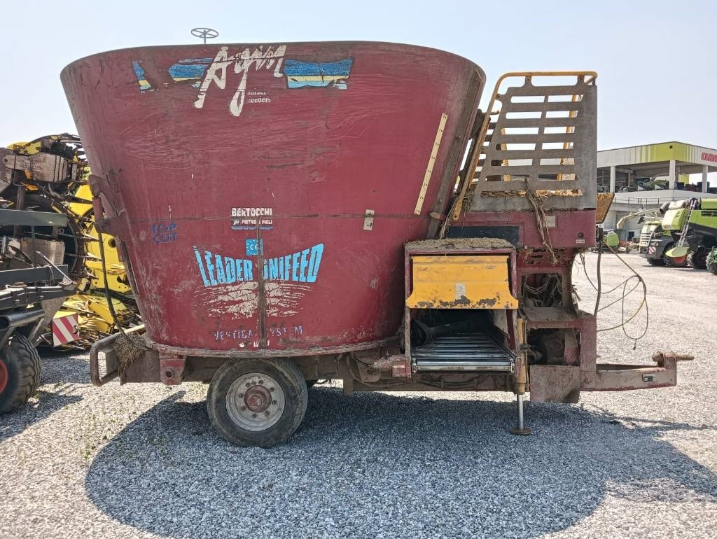 AGM W14 MC - Seosrehuvaunu: kuva AGM W14 MC - Seosrehuvaunu AGM W14 MC - Seosrehuvaunu: kuva AGM W14 MC - Seosrehuvaunu