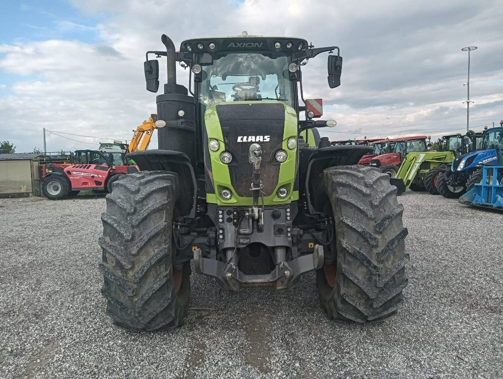 Claas Axion 960 cmatic - Traktori: kuva Claas Axion 960 cmatic - Traktori Claas Axion 960 cmatic - Traktori: kuva Claas Axion 960 cmatic - Traktori
