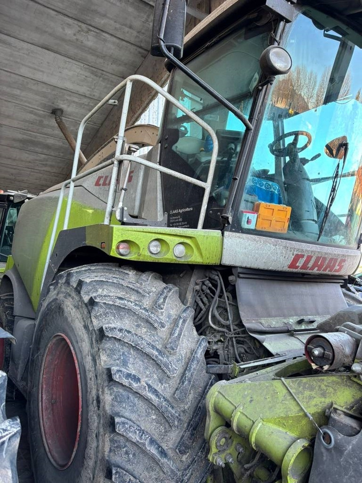 Claas Jaguar 970 - Itsekulkeva silppuri: kuva Claas Jaguar 970 - Itsekulkeva silppuri Claas Jaguar 970 - Itsekulkeva silppuri: kuva Claas Jaguar 970 - Itsekulkeva silppuri