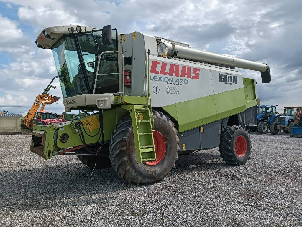 Claas Lexion 470 - Leikkuupuimuri: kuva Claas Lexion 470 - Leikkuupuimuri Claas Lexion 470 - Leikkuupuimuri: kuva Claas Lexion 470 - Leikkuupuimuri