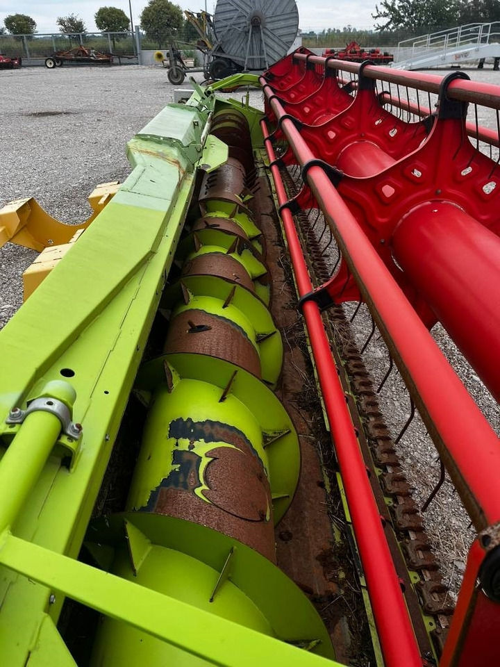 Claas S 750 - Lisävarusteet - sadonkorjuukone: kuva Claas S 750 - Lisävarusteet - sadonkorjuukone Claas S 750 - Lisävarusteet - sadonkorjuukone: kuva Claas S 750 - Lisävarusteet - sadonkorjuukone