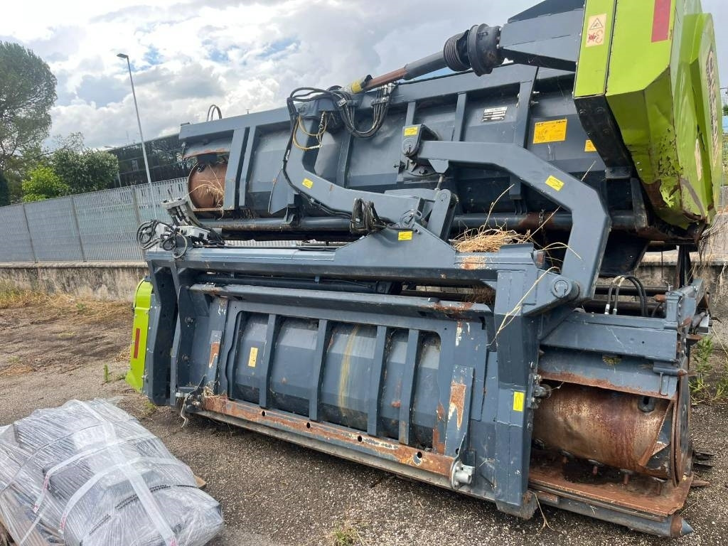 Cressoni CRX 660 - Lisävarusteet - sadonkorjuukone: kuva Cressoni CRX 660 - Lisävarusteet - sadonkorjuukone Cressoni CRX 660 - Lisävarusteet - sadonkorjuukone: kuva Cressoni CRX 660 - Lisävarusteet - sadonkorjuukone