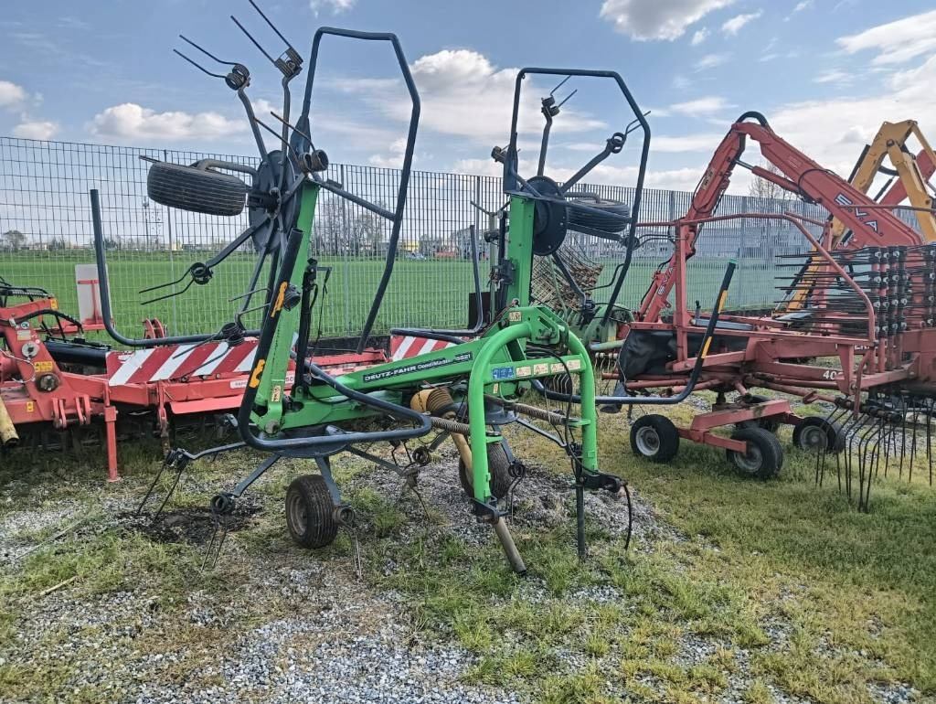 Deutz-fahr 5521  - Käärijä: kuva Deutz-fahr 5521  - Käärijä Deutz-fahr 5521  - Käärijä: kuva Deutz-fahr 5521  - Käärijä