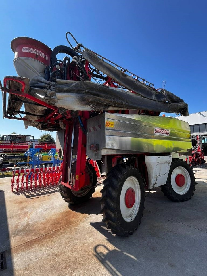 Finotto E170 - Lannoituskone: kuva Finotto E170 - Lannoituskone Finotto E170 - Lannoituskone: kuva Finotto E170 - Lannoituskone