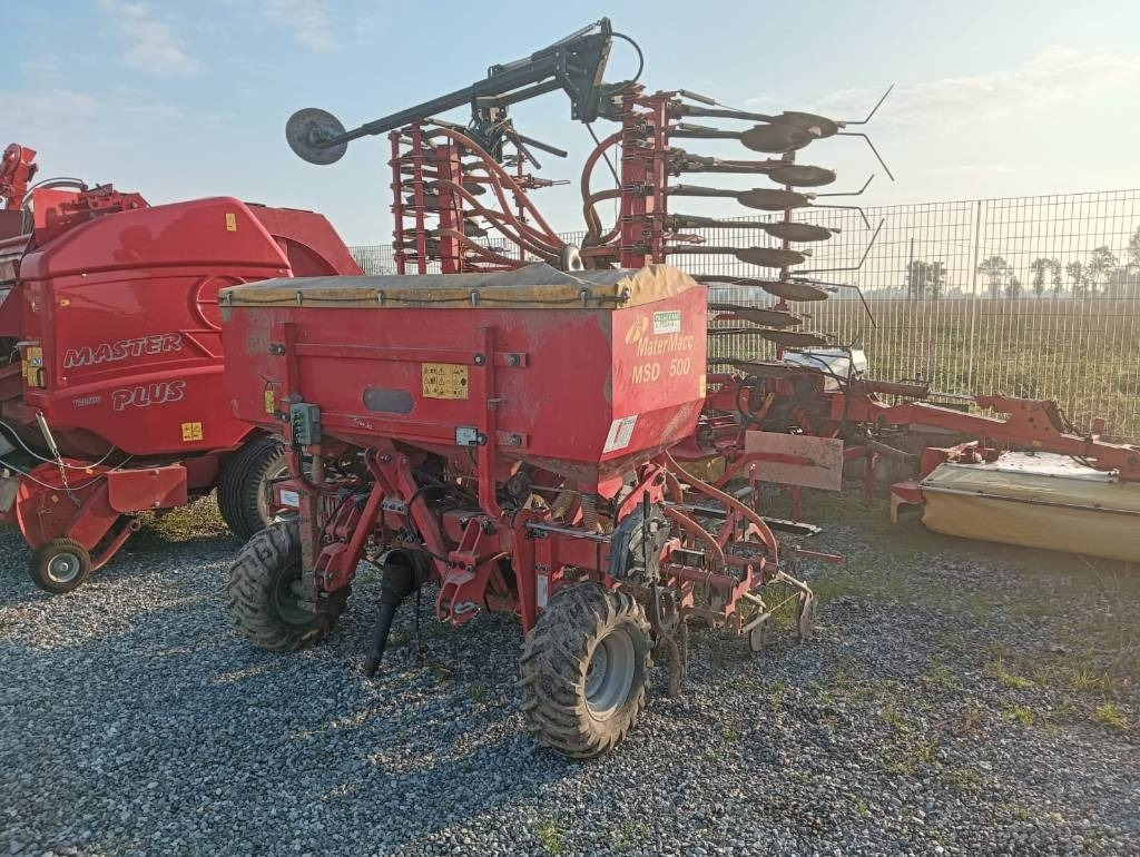 MaterMacc 5 METRI DISCHI - Tarkkuuskylvökone: kuva MaterMacc 5 METRI DISCHI - Tarkkuuskylvökone MaterMacc 5 METRI DISCHI - Tarkkuuskylvökone: kuva MaterMacc 5 METRI DISCHI - Tarkkuuskylvökone