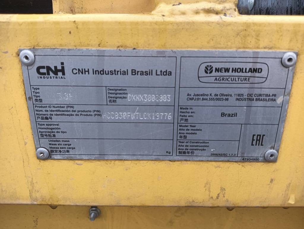 New Holland SOIA A TAPPETI FLEX 9 MT - Lisävarusteet - sadonkorjuukone: kuva New Holland SOIA A TAPPETI FLEX 9 MT - Lisävarusteet - sadonkorjuukone New Holland SOIA A TAPPETI FLEX 9 MT - Lisävarusteet - sadonkorjuukone: kuva New Holland SOIA A TAPPETI FLEX 9 MT - Lisävarusteet - sadonkorjuukone