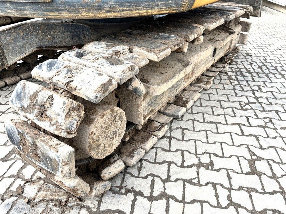 Komatsu PC138US-8 - Telakaivukone: kuva Komatsu PC138US-8 - Telakaivukone Komatsu PC138US-8 - Telakaivukone: kuva Komatsu PC138US-8 - Telakaivukone