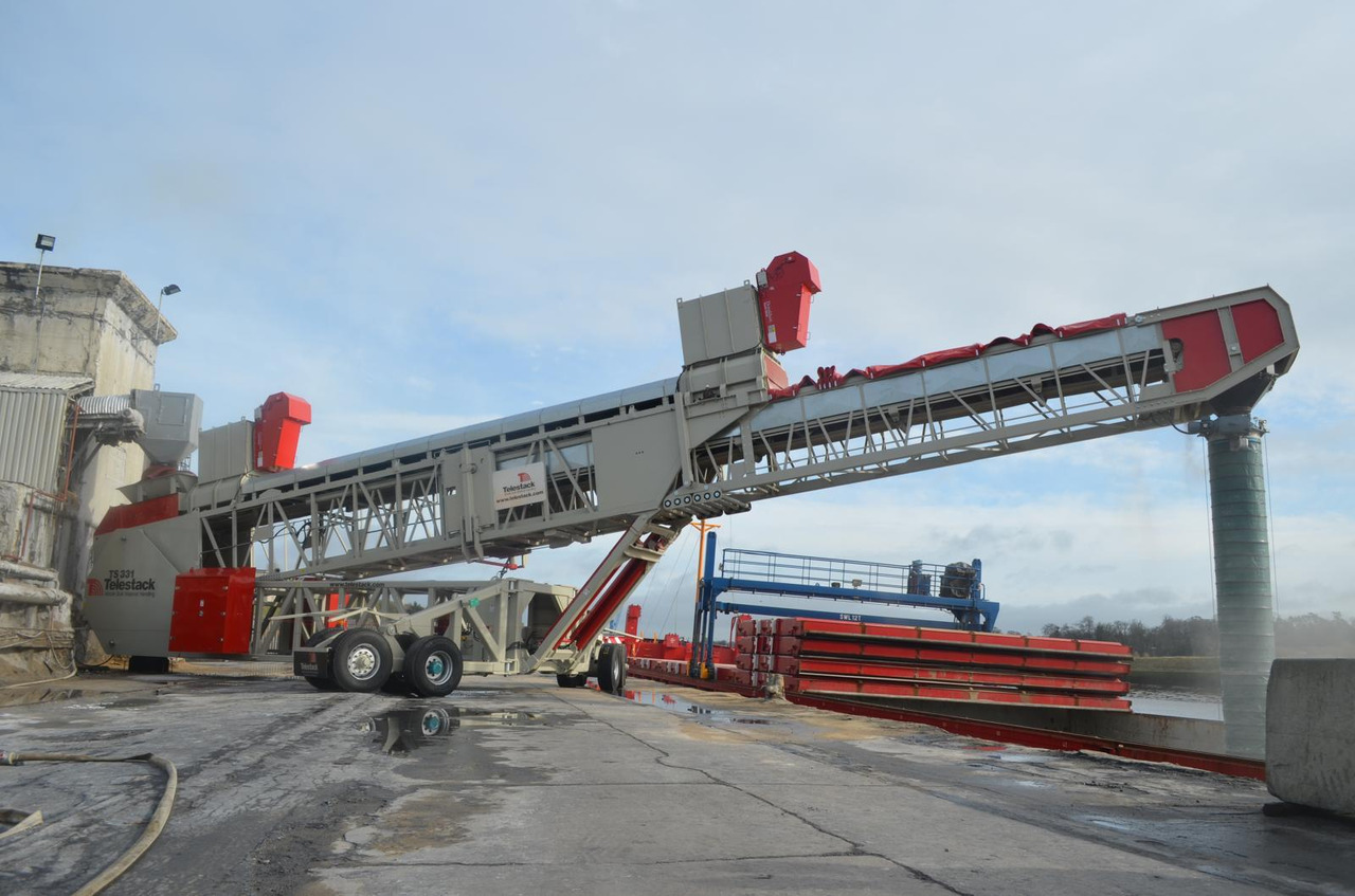 Telestack TS331 Ship Loading Conveyor - Kurottaja: kuva Telestack TS331 Ship Loading Conveyor - Kurottaja Telestack TS331 Ship Loading Conveyor - Kurottaja: kuva Telestack TS331 Ship Loading Conveyor - Kurottaja