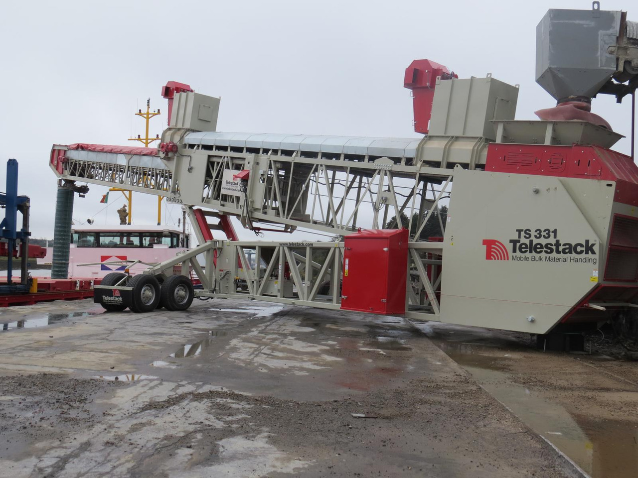 Telestack TS331 Ship Loading Conveyor - Kurottaja: kuva Telestack TS331 Ship Loading Conveyor - Kurottaja Telestack TS331 Ship Loading Conveyor - Kurottaja: kuva Telestack TS331 Ship Loading Conveyor - Kurottaja