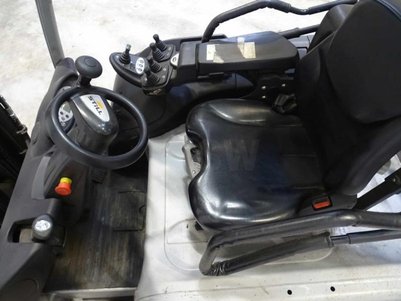 Still RX 60 - Sähkötrukki: kuva Still RX 60 - Sähkötrukki Still RX 60 - Sähkötrukki: kuva Still RX 60 - Sähkötrukki