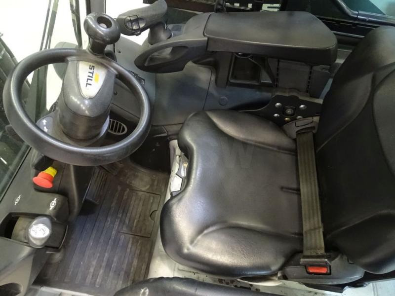 Still RX 60 - Sähkötrukki: kuva Still RX 60 - Sähkötrukki Still RX 60 - Sähkötrukki: kuva Still RX 60 - Sähkötrukki