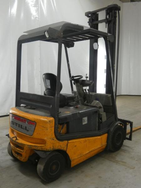 Still RX 60 - Sähkötrukki: kuva Still RX 60 - Sähkötrukki Still RX 60 - Sähkötrukki: kuva Still RX 60 - Sähkötrukki