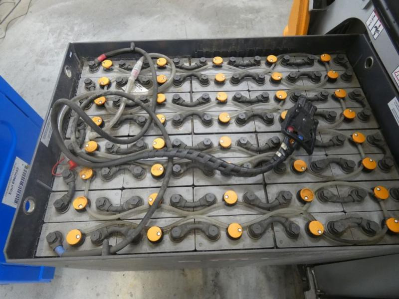 Still RX 60 - Sähkötrukki: kuva Still RX 60 - Sähkötrukki Still RX 60 - Sähkötrukki: kuva Still RX 60 - Sähkötrukki