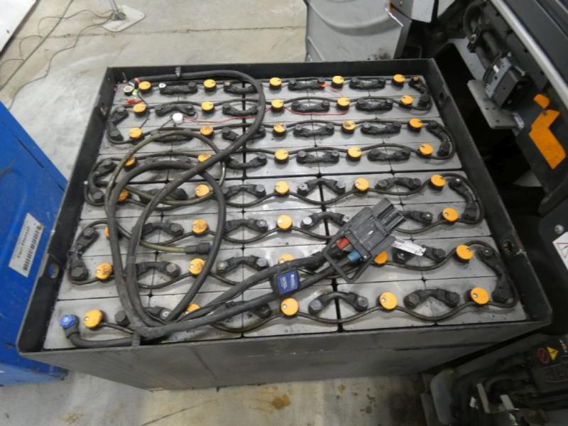 Still RX 60 - Sähkötrukki: kuva Still RX 60 - Sähkötrukki Still RX 60 - Sähkötrukki: kuva Still RX 60 - Sähkötrukki