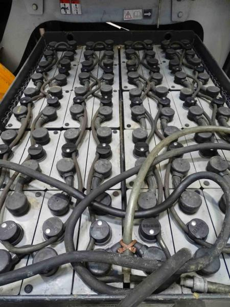 Still RX 60 - Sähkötrukki: kuva Still RX 60 - Sähkötrukki Still RX 60 - Sähkötrukki: kuva Still RX 60 - Sähkötrukki