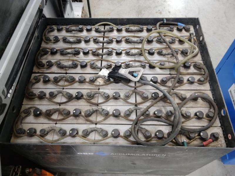 Still RX 60 - Sähkötrukki: kuva Still RX 60 - Sähkötrukki Still RX 60 - Sähkötrukki: kuva Still RX 60 - Sähkötrukki