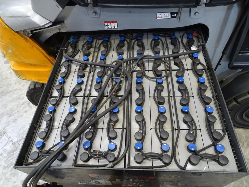 Still RX 60 - Sähkötrukki: kuva Still RX 60 - Sähkötrukki Still RX 60 - Sähkötrukki: kuva Still RX 60 - Sähkötrukki