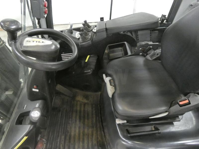 Still RX 70 - Dieseltrukki: kuva Still RX 70 - Dieseltrukki Still RX 70 - Dieseltrukki: kuva Still RX 70 - Dieseltrukki