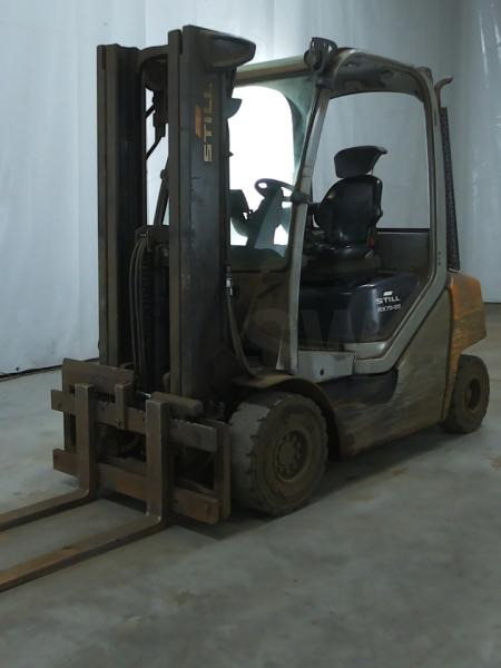 Still RX 70 - Dieseltrukki: kuva Still RX 70 - Dieseltrukki Still RX 70 - Dieseltrukki: kuva Still RX 70 - Dieseltrukki