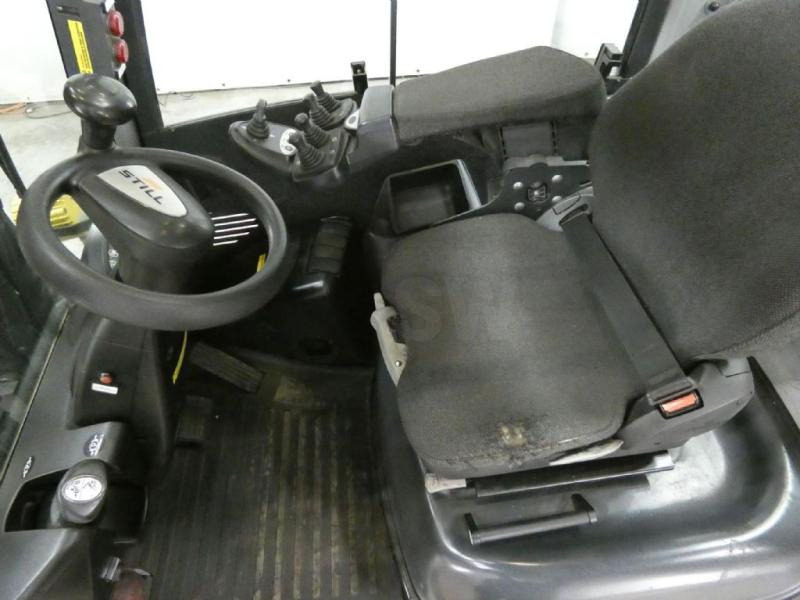 Still RX 70 - Dieseltrukki: kuva Still RX 70 - Dieseltrukki Still RX 70 - Dieseltrukki: kuva Still RX 70 - Dieseltrukki