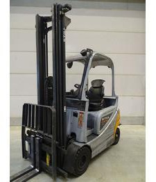 Still RX20 -16P - Sähkötrukki: kuva Still RX20 -16P - Sähkötrukki Still RX20 -16P - Sähkötrukki: kuva Still RX20 -16P - Sähkötrukki