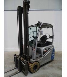 Still RX20 -20 - Sähkötrukki: kuva Still RX20 -20 - Sähkötrukki Still RX20 -20 - Sähkötrukki: kuva Still RX20 -20 - Sähkötrukki