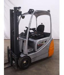 Still RX20 -20 - Sähkötrukki: kuva Still RX20 -20 - Sähkötrukki Still RX20 -20 - Sähkötrukki: kuva Still RX20 -20 - Sähkötrukki